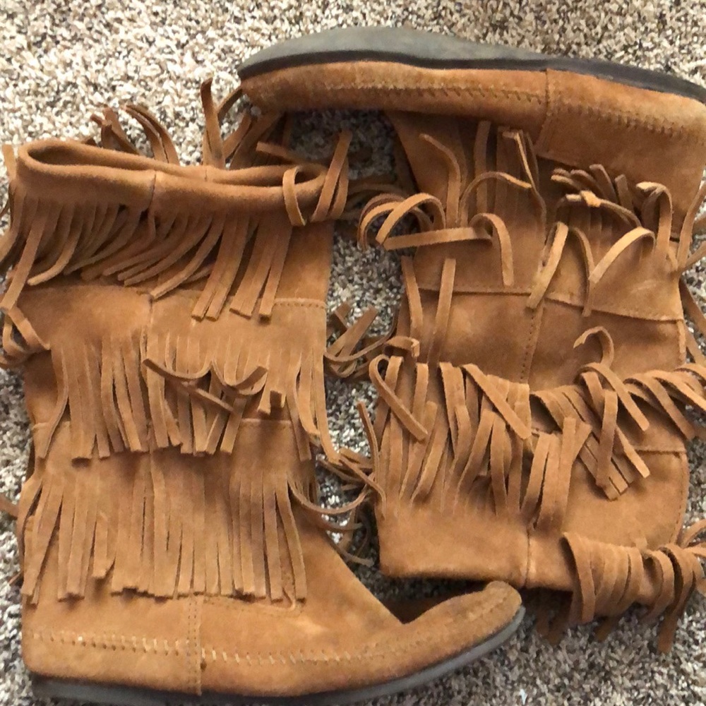 Minnetonka Fringe Boots